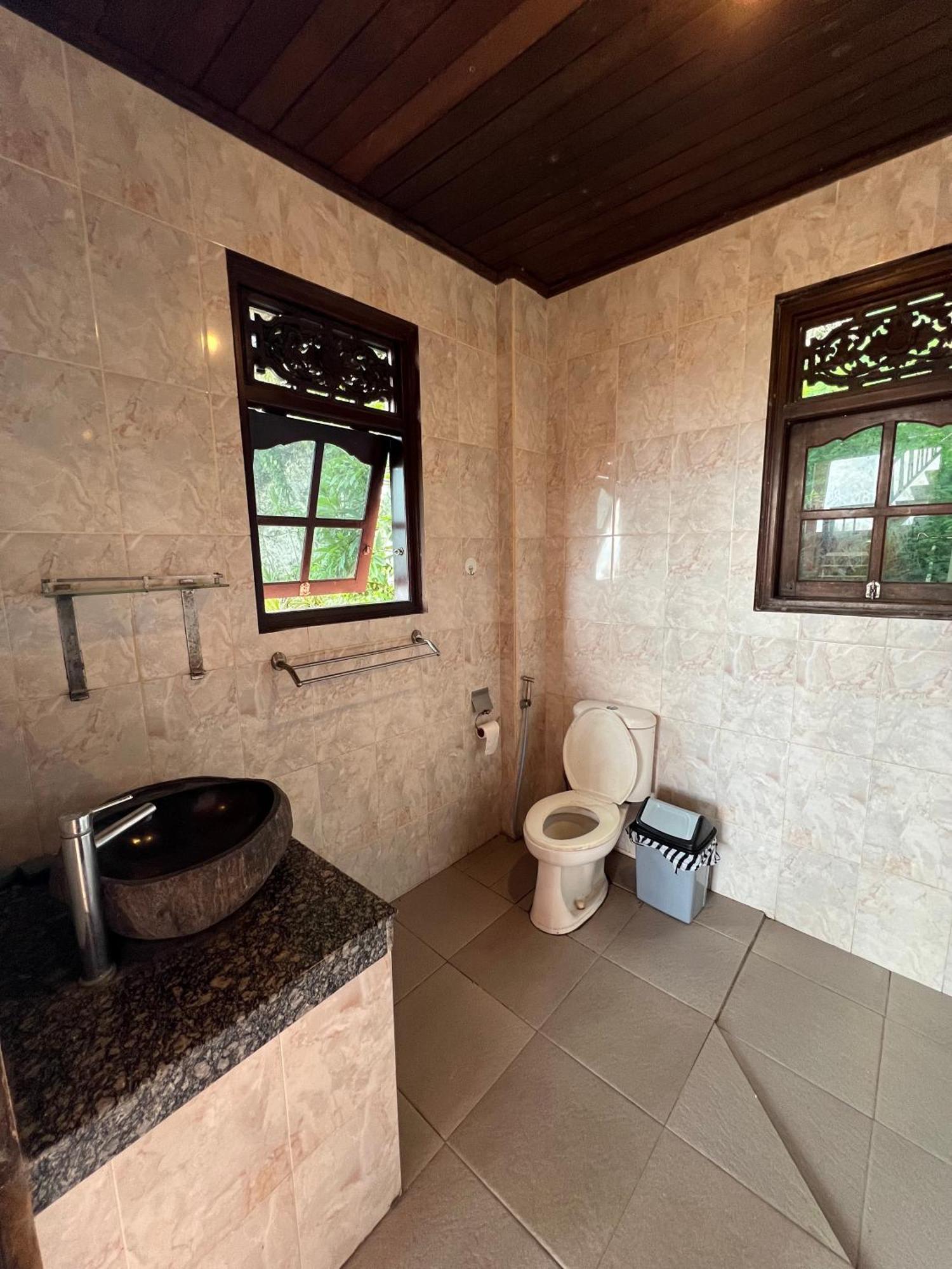 Ari Homestay Uluwatu מראה חיצוני תמונה